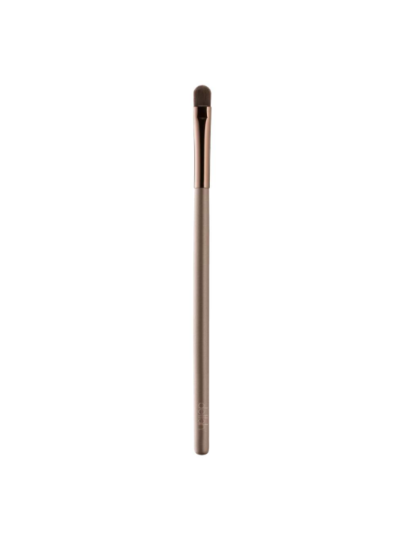 delilah EYE DEFINER BRUSH akių šešėlių šepetėlis