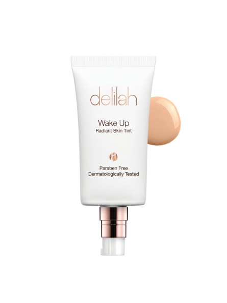 Tonuojantis veido kremas su spalva delilah Wake Up Radiant Skin Tint